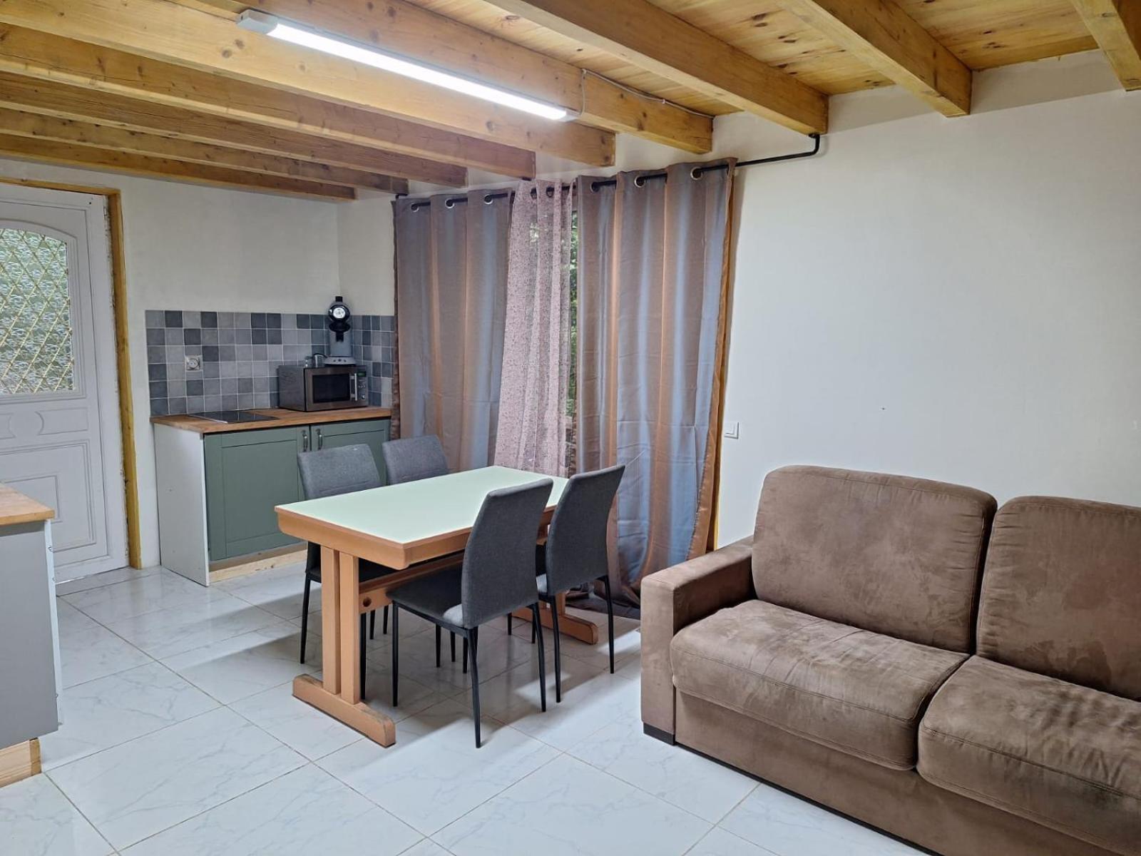 Gite Tipi Ξενοδοχείο Faux-la-Montagne Εξωτερικό φωτογραφία